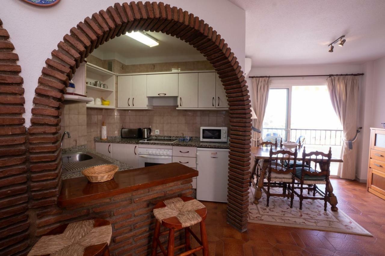 Palmeras 31 Menyber Daire Nerja Dış mekan fotoğraf