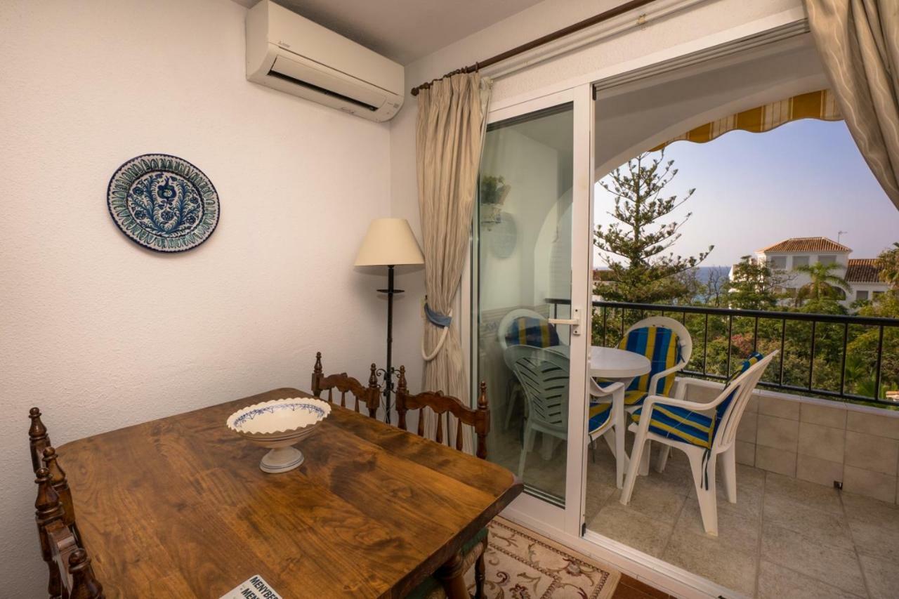 Palmeras 31 Menyber Daire Nerja Dış mekan fotoğraf